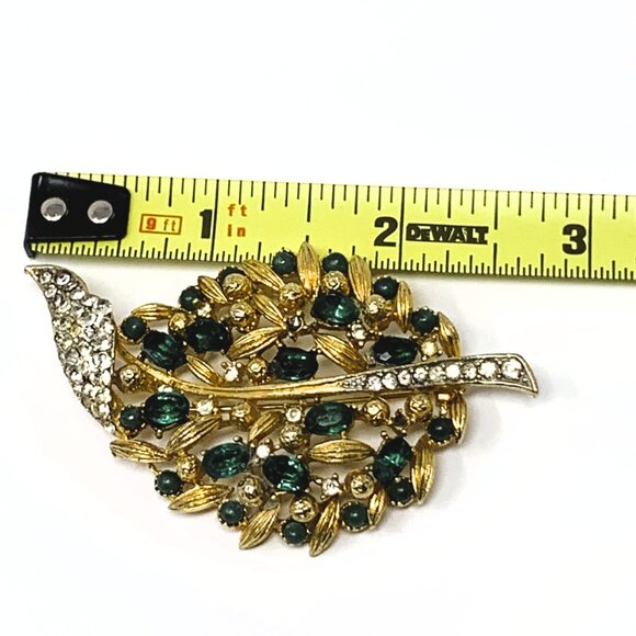 Lisner Gold-Tone Leaf Rhinestone Brooch - Picture 6 of 7